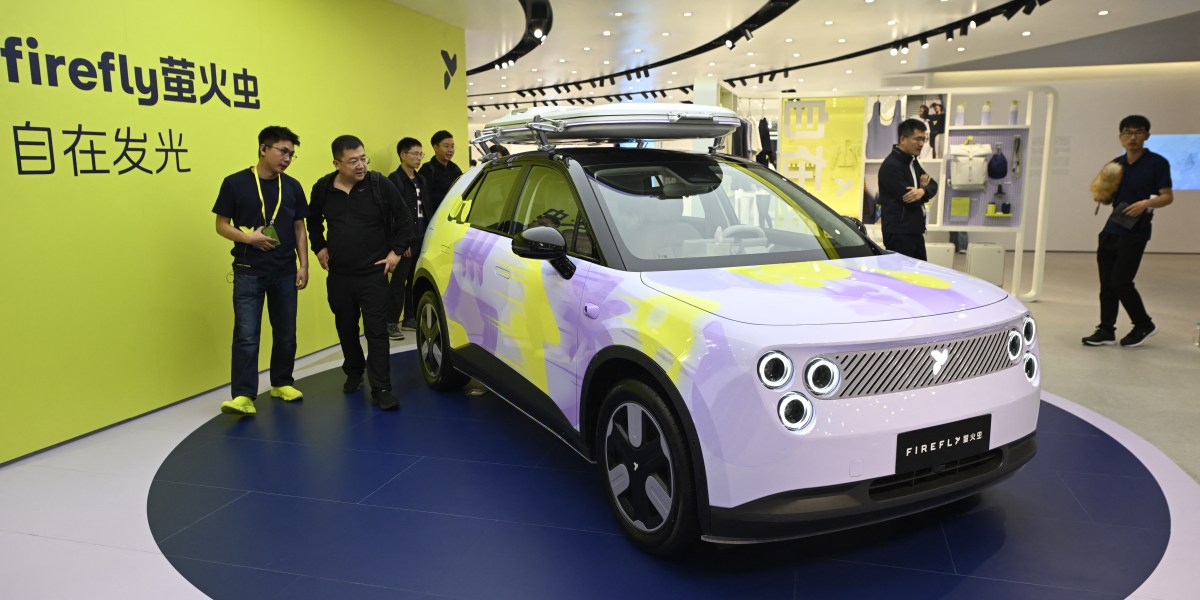 Nio is facing heavy competition in China’s fierce EV market. Making key design decisions ‘within hours’ could help it break through | Fortune Asia