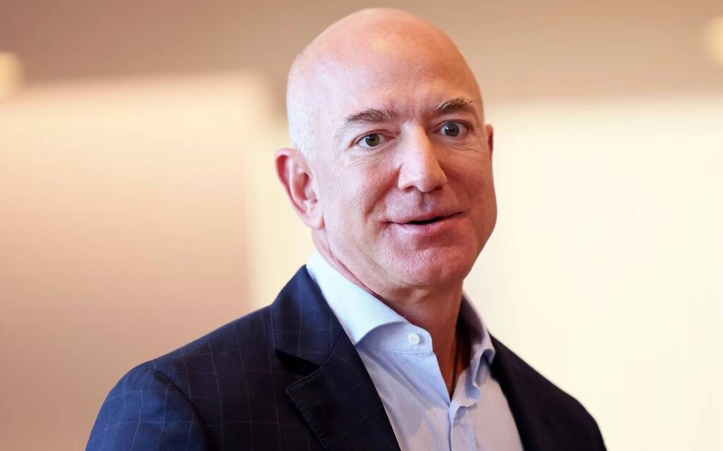 EV Startup Aiming for $25,000 Truck is Backed by Amazon’s Jeff Bezos