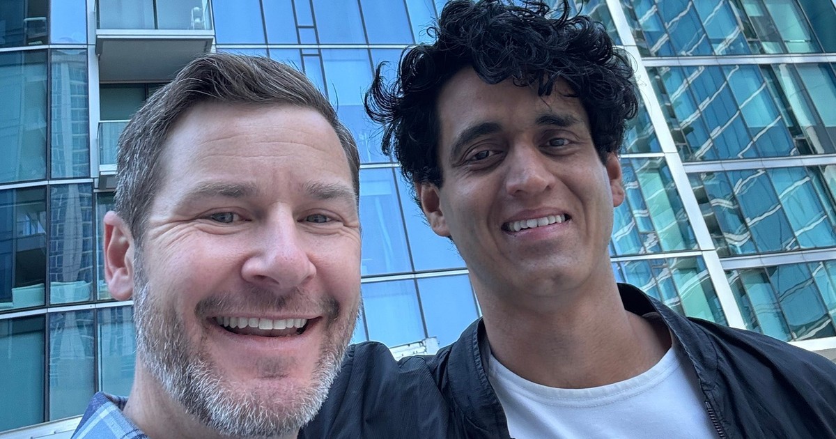 Check out the exclusive pitch deck Valerie Health used to raise $30 million from Redpoint Ventures to automate healthcare faxes