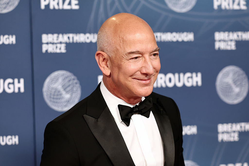 Jeff Bezos reportedly returns to the trenches as co-CEO of new AI startup, Project Prometheus | TechCrunch