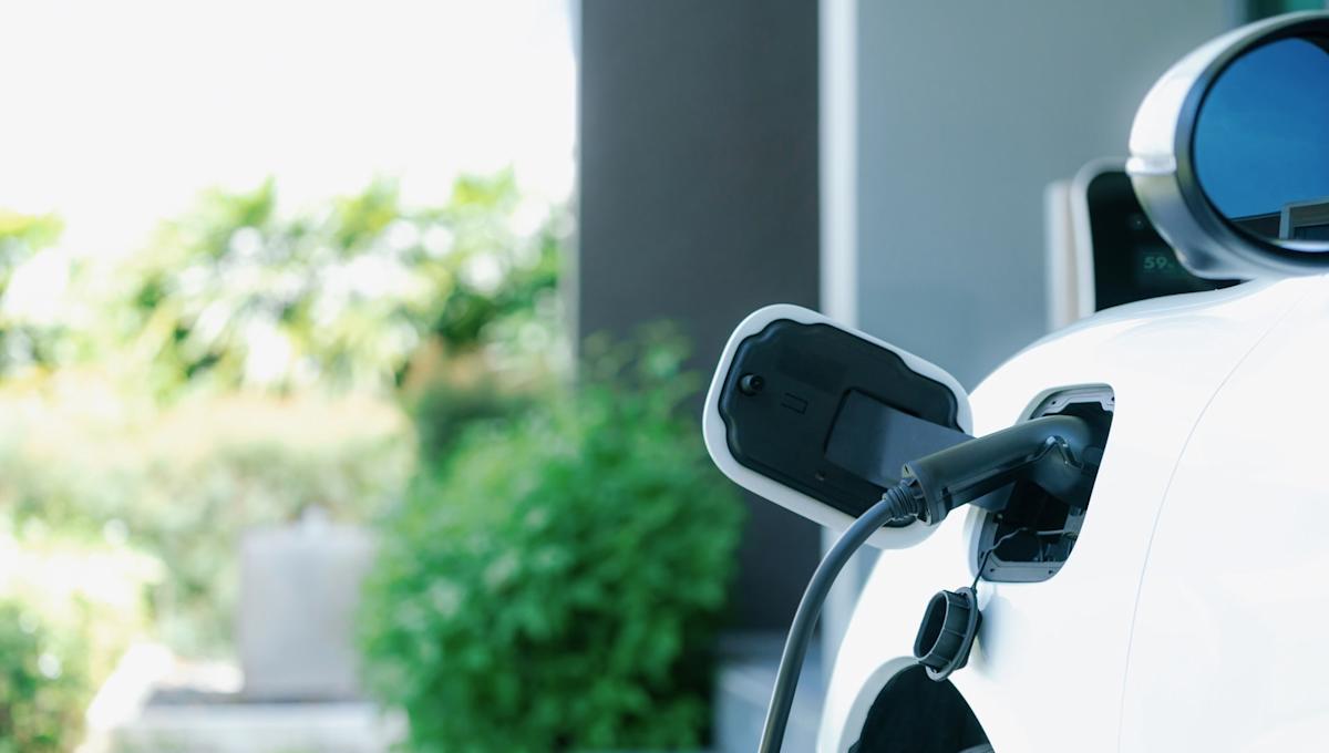 Startup makes game-changing breakthrough using old EV batteries: ‘People were skeptical’