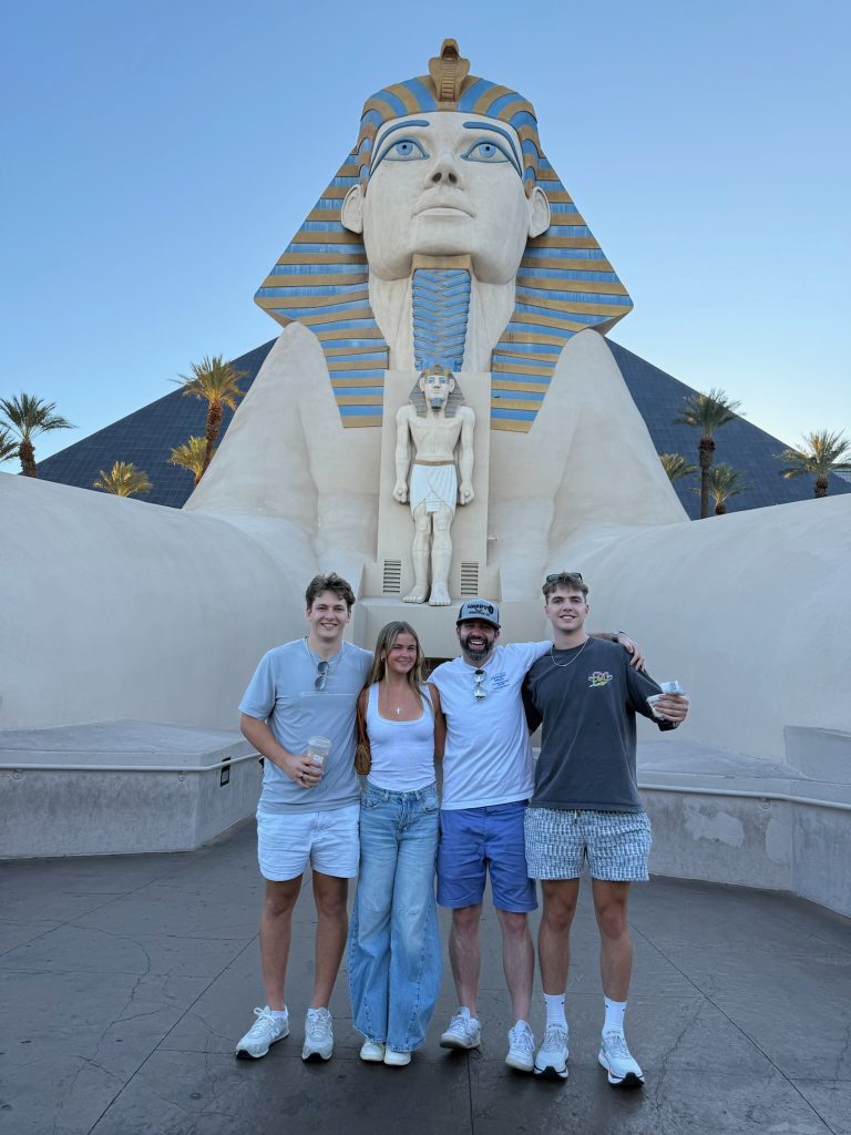 Student entrepreneurs launch AI-powered greeting card startup, P.S.