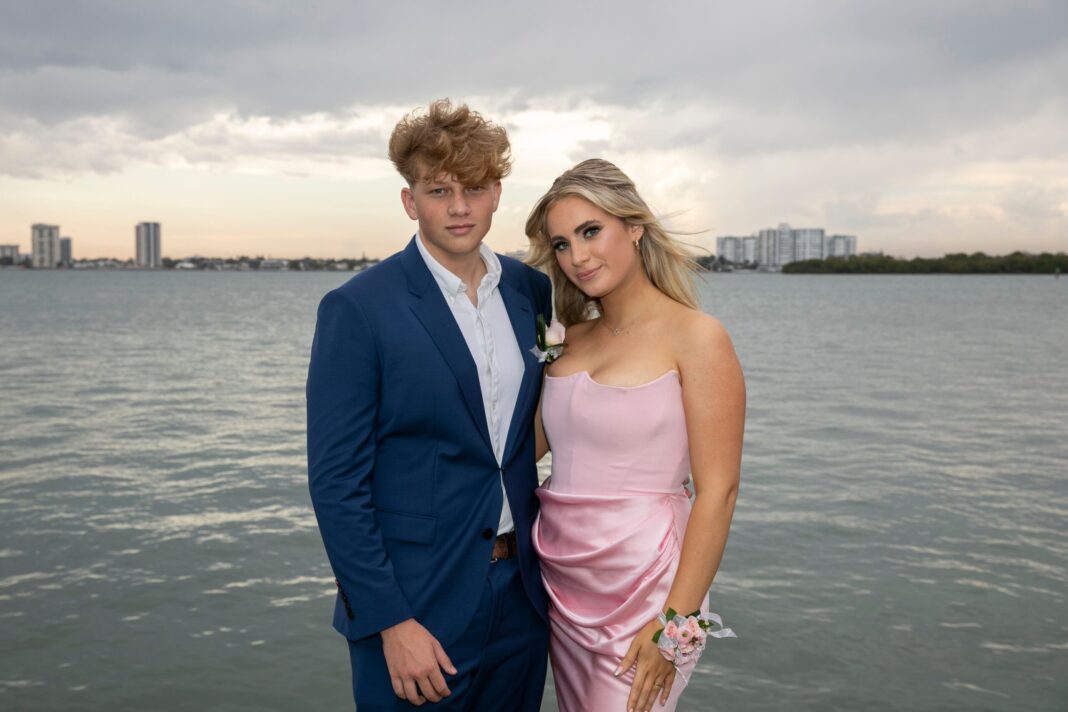 UM freshmen build startup to reinvent EV batteries – The Miami Hurricane