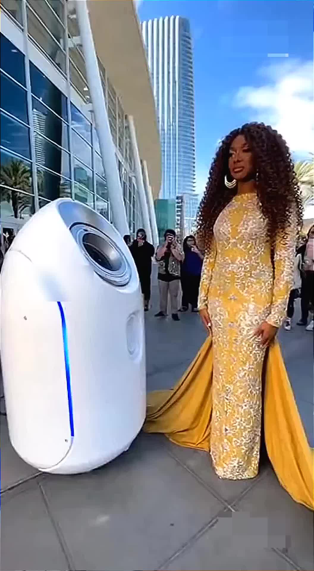 @haircutsalon27 The Future of Grooming Automated Haircuts #ai #haircut #future #…