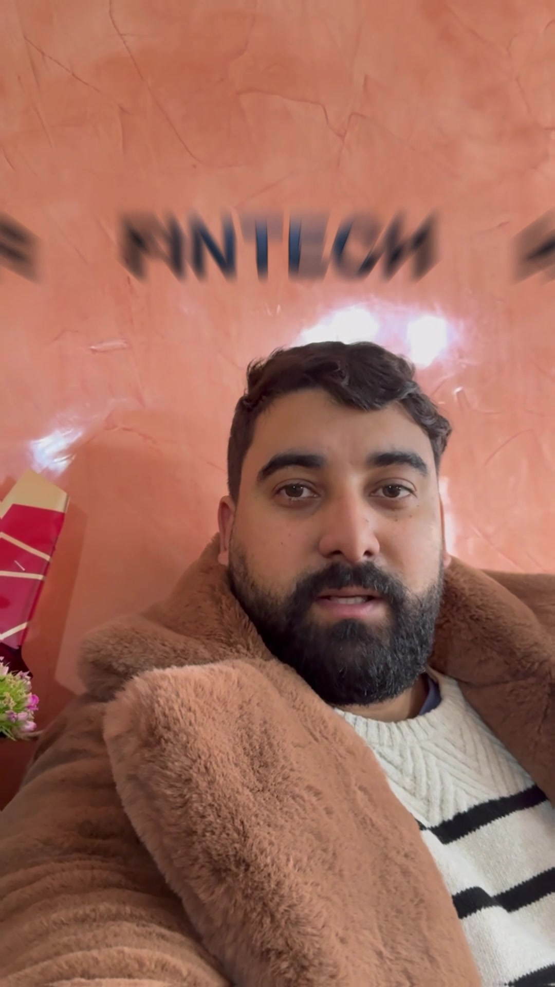 @elfrougui.salah.e FinTech = finance + IT   مشاريع ديال الفلوس ولكن بعقلية تكنول…