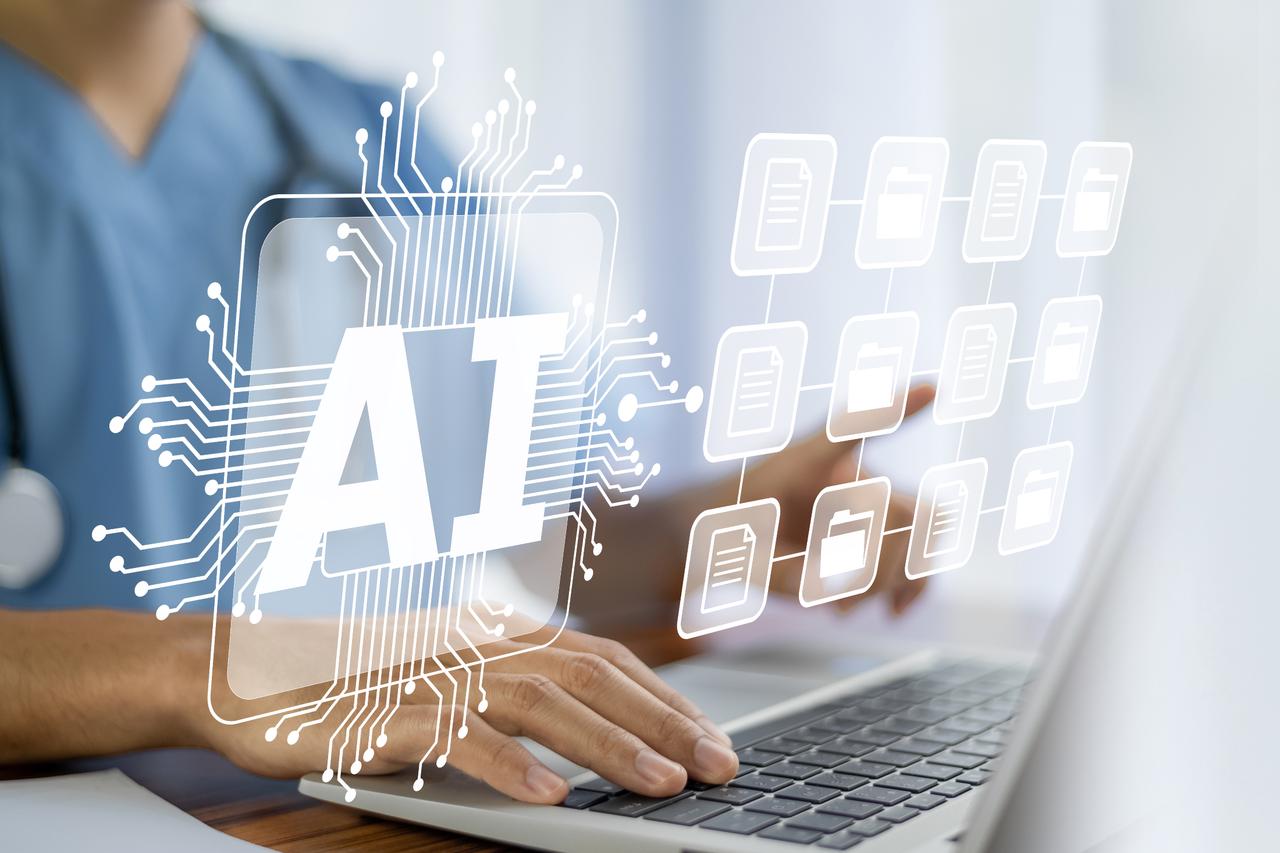 Photo shows a doctor using a laptop, accessed on Sept. 30, 2025. (Adobe Stock Photo)