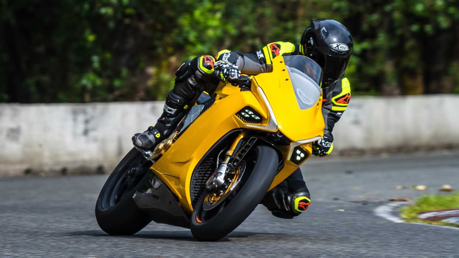 EV Motorcycle Startup Damon Motorcycles Gets Another Headache: A $3.2 Million Lawsuit