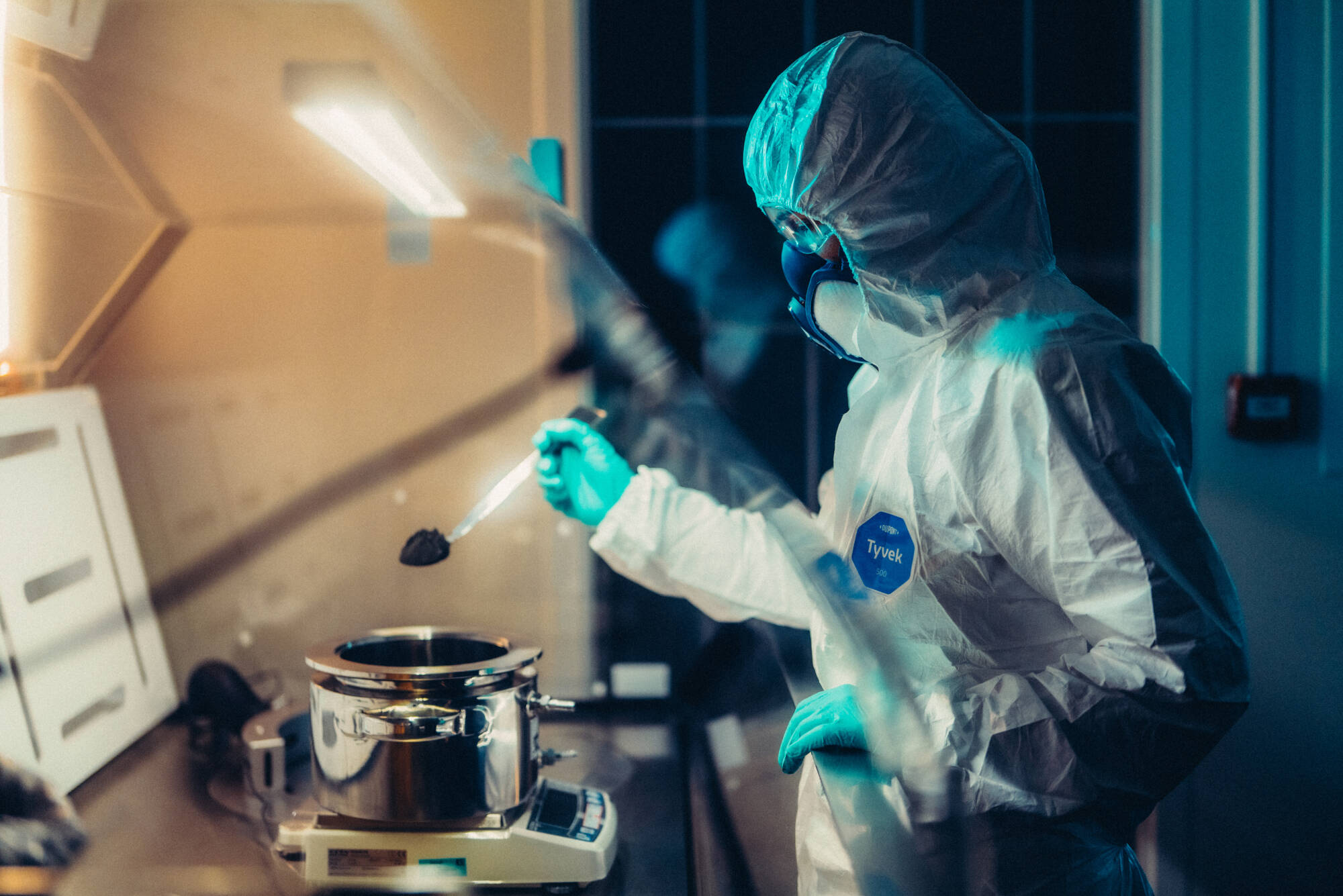 Renault's EV Unit Partners With Spanish Startup on Next-Gen Battery Cells | EV