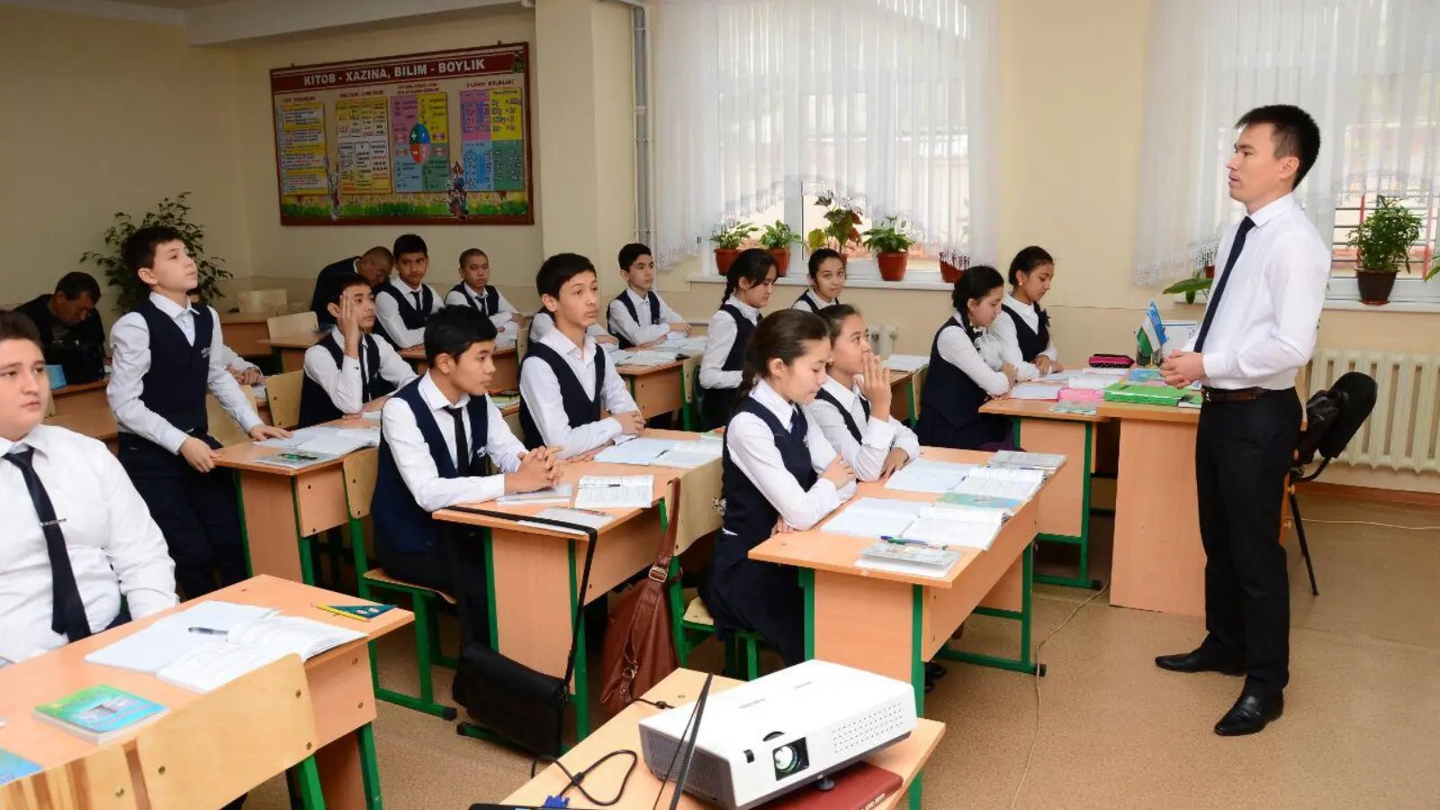 Startup Hour Begins in Schools: There Are Contests and Prizes – Zamin.uz, 13.02.2026