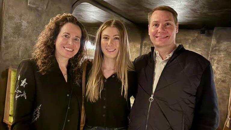 Two Lanterns VC Team (Photo: 2LVC) Two Lanterns VC Team