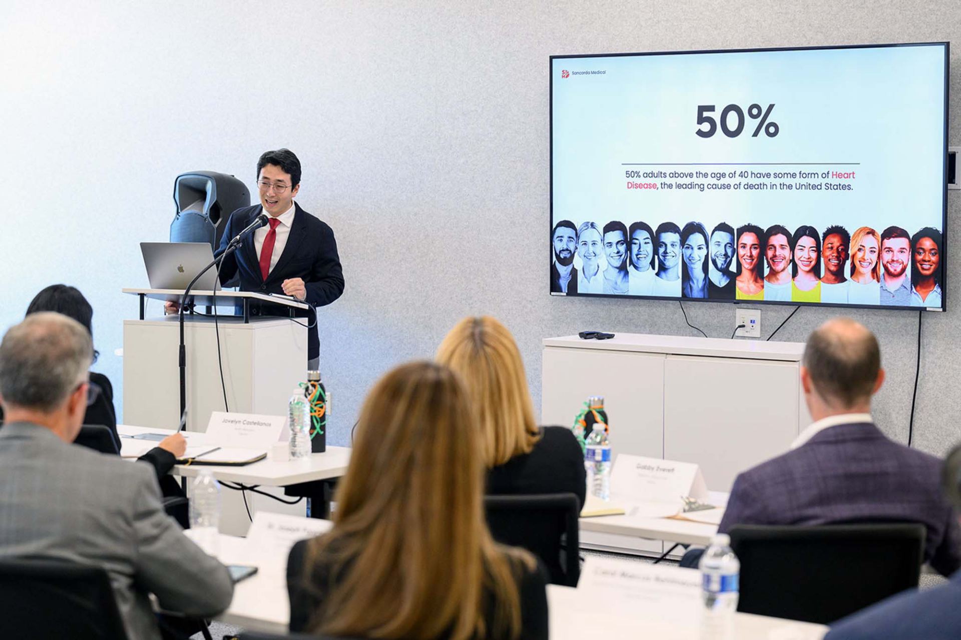 New Startup Award Program Advances Student Entrepreneurship