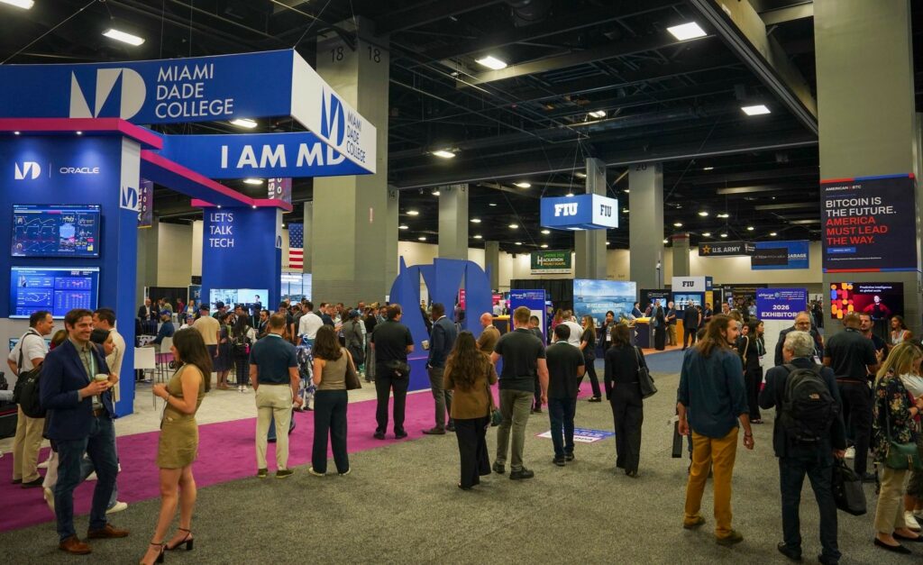 eMerge day 2 cut through the noise on AI, startups, and what it really takes to scale in South Florida - Refresh Miami