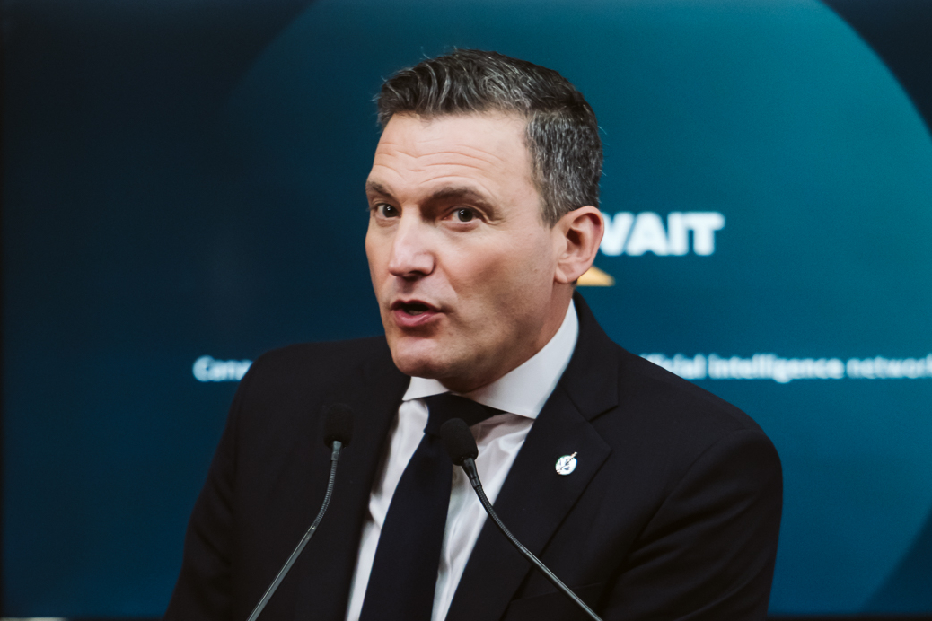 Even Solomon on stage at ALL IN