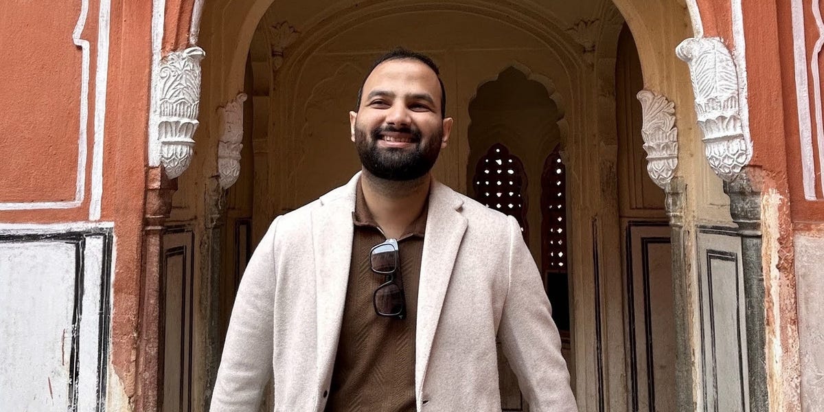 I work at Meta as a machine learning engineer. Here's how I leveraged my startup and Amazon experience to land the role.