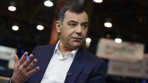 Shashua’s stealth AI startup raises hundreds of millions at over $1 billion valuation | CTech