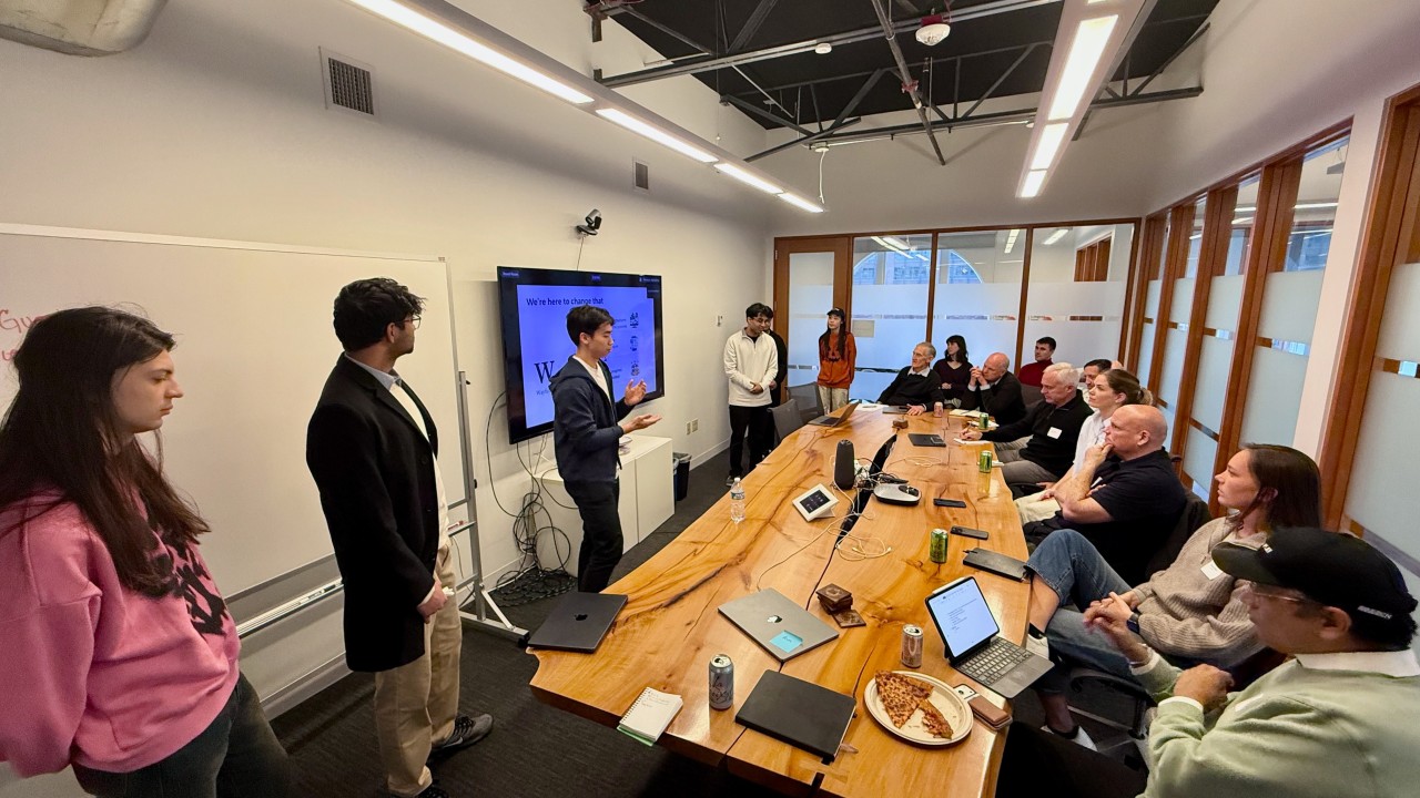 UW students pitch their AI startup ideas to Seattle’s top investors