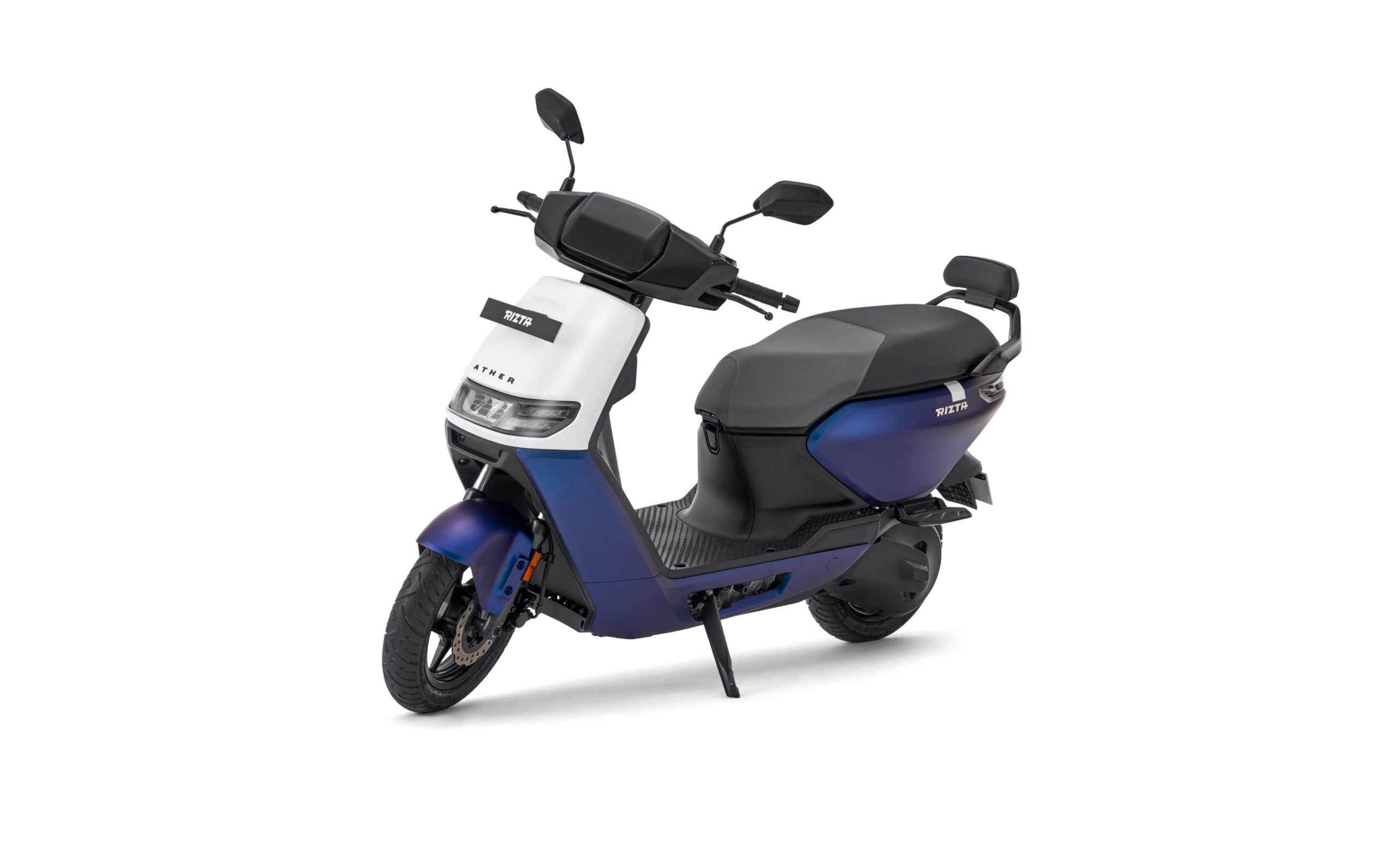 Ather Rizta Crosses 300,000 Sales, Commands 76% Share of EV Startup’s Portfolio in FY2026
