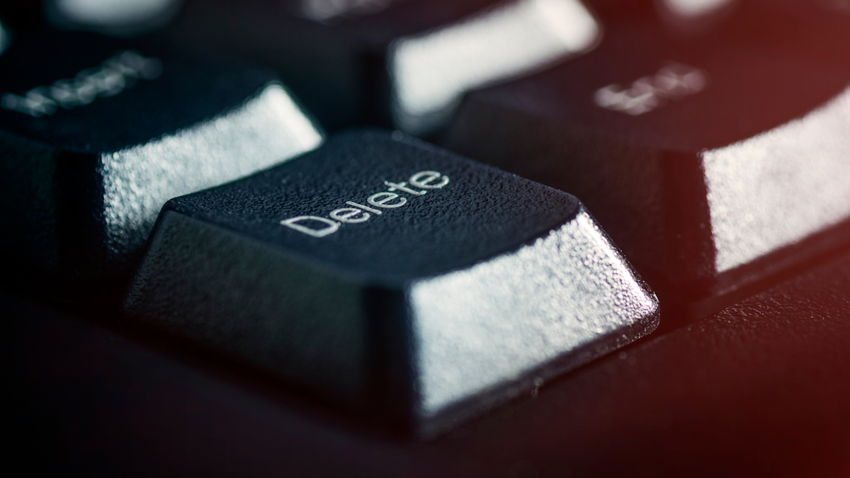 Claude-Powered AI Agent Deletes Startup’s Database After ‘Guessing’ Its Way Through Rules