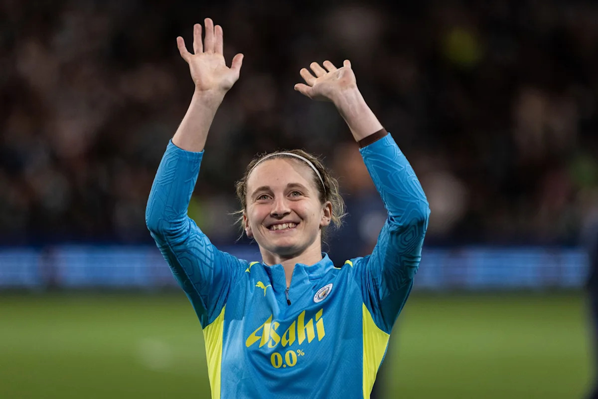 Goalkeeper Startup to leave Manchester City