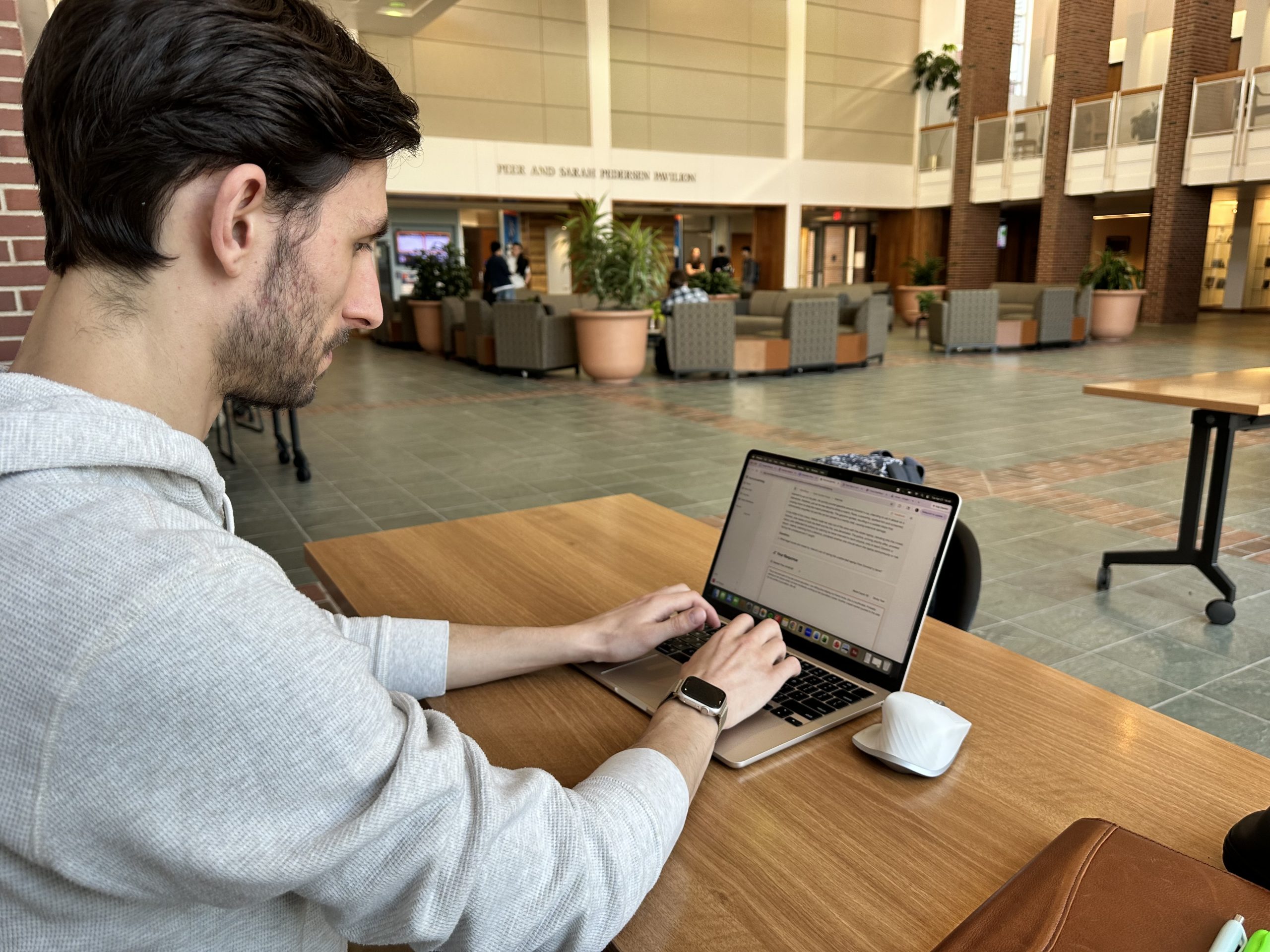 U of I law students turn AI into a legal-tech startup - Springfield Business Journal