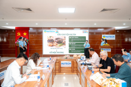 International experts share startup insights to help HUTECH students strengthen their entrepreneurial mindset - HUTECH UNIVERSITY OF TECHNOLOGY