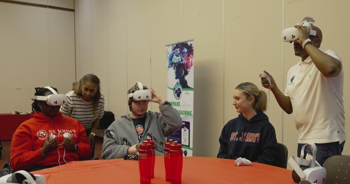 Colleges turn to virtual reality to teach hands‑on job skills