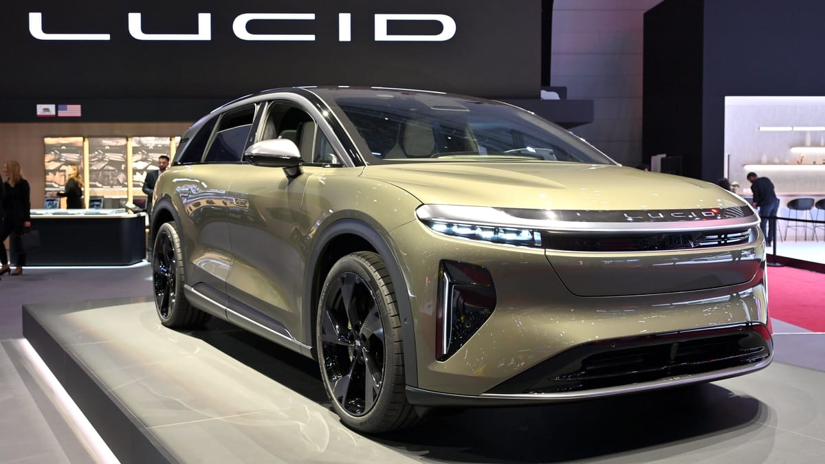 Lucid bankruptcy rumors trigger EV sector selloff