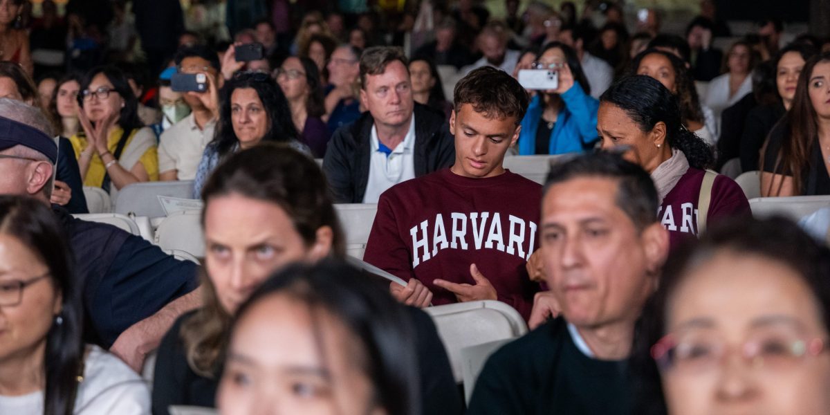 Harvard’s $699 startup bootcamp has professors who never sleep–but that’s because they’re AI clones | Fortune