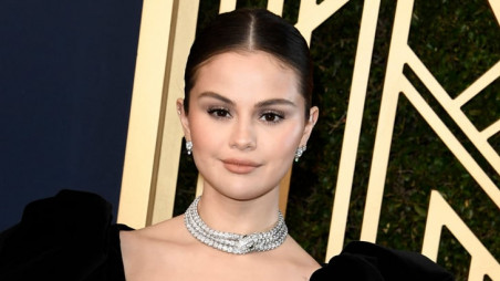 Selena Gomez at Sag Awards. Photo: Getty image via Popsugar 