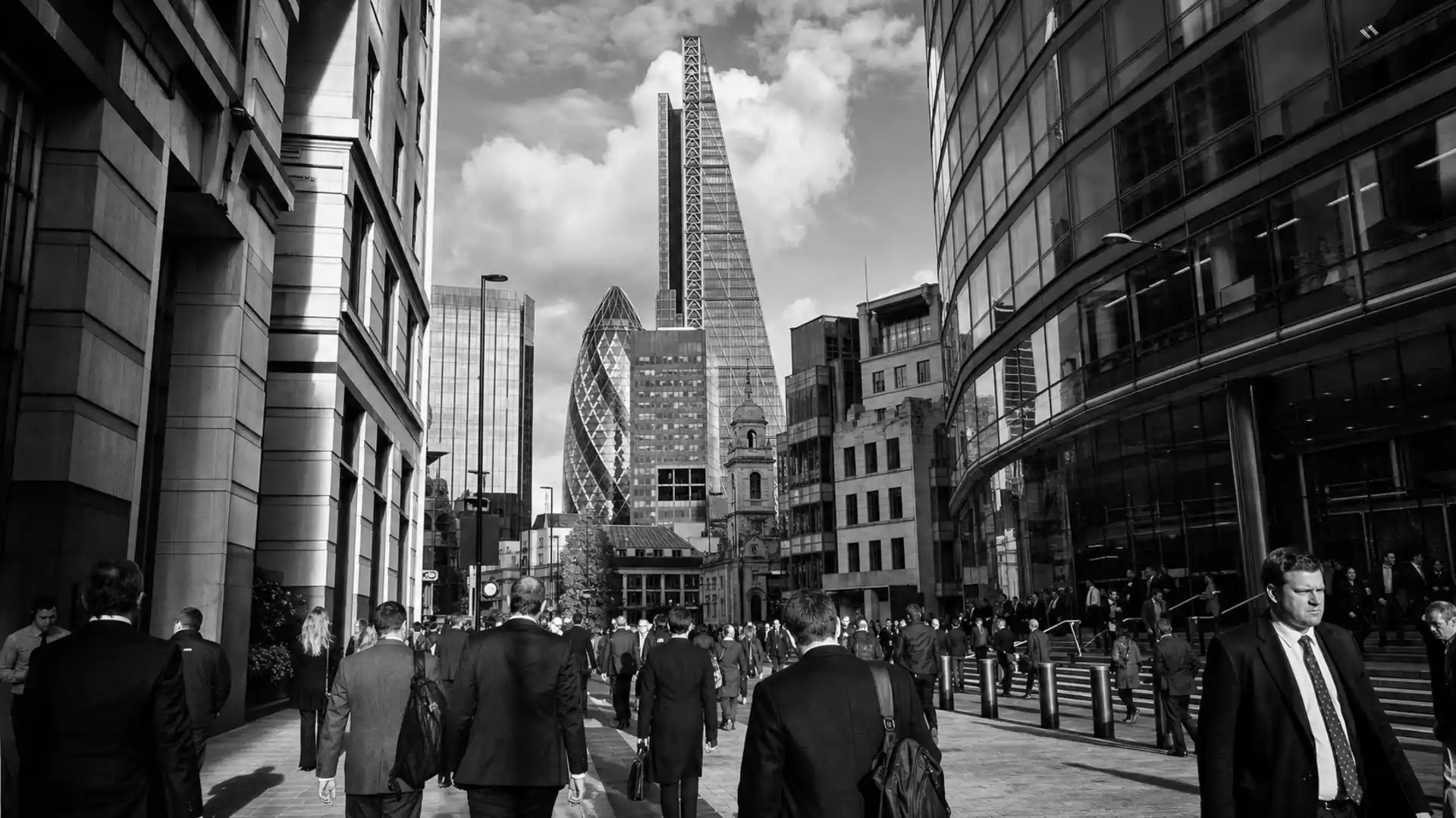 Aviva stock extends its fintech partnership to 10 years