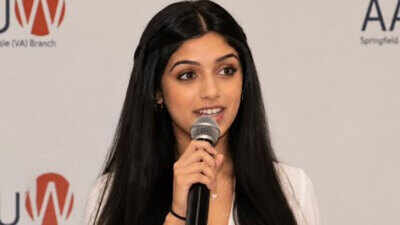 ChatGPT was banned at her school. Navya Tuteja, 17, built an AI startup anyway. (Photo: LinkedIn) Her school blocked ChatGPT, but this 17-year-old built an AI startup with 1,000 users and 20,000 job listings
