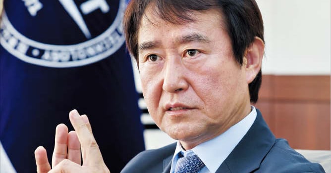 KAIST Proposes Thesis-Free PhD via Startups, Tech Achievements