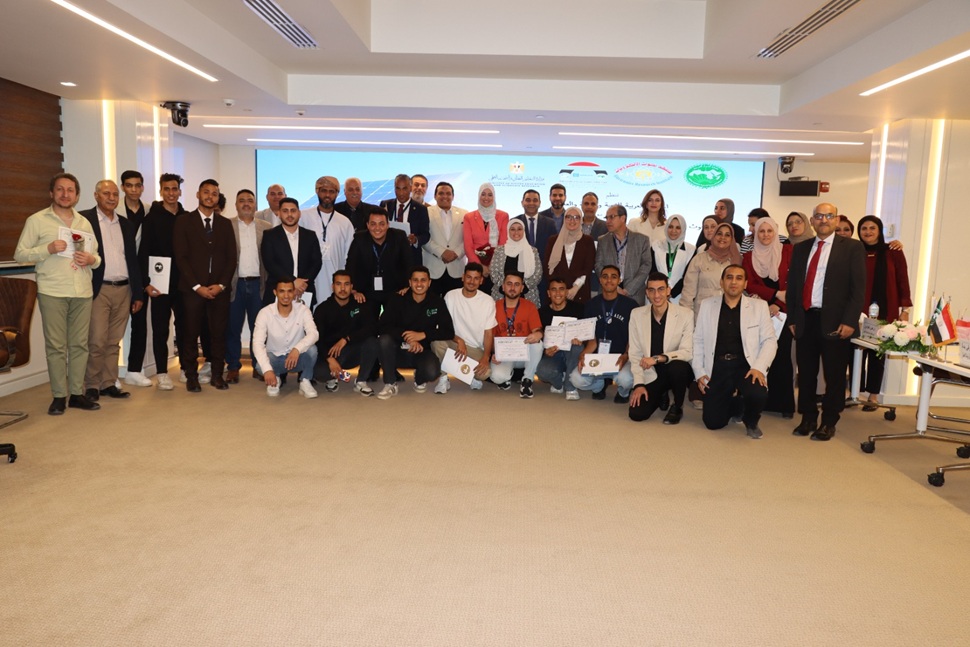 Under the Patronage of the Minister of Higher Education… Conclusion of the “Supporting Startups in Renewable Energy” Forum at the Electronics Research Institute in Cooperation with Arab League Educational, Cultural and Scientific Organization (ALECSO) and