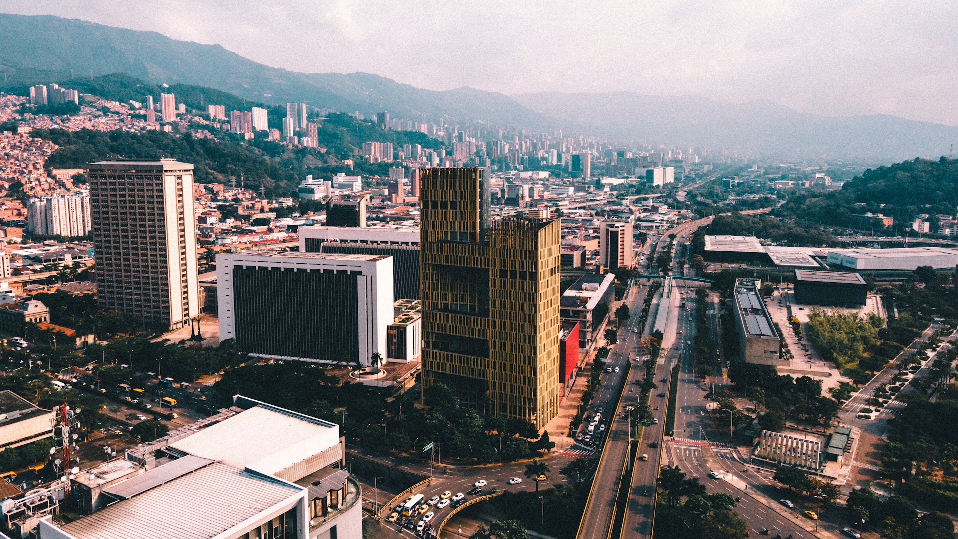 Horasis Global Summit to bring AI governance and startup investment debates to Medellín