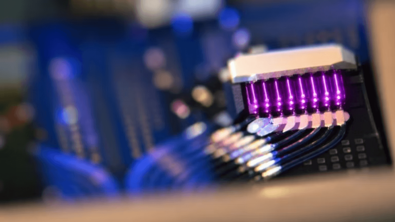 Dutch photonics startup Photon Bridge raises €10M to tackle AI