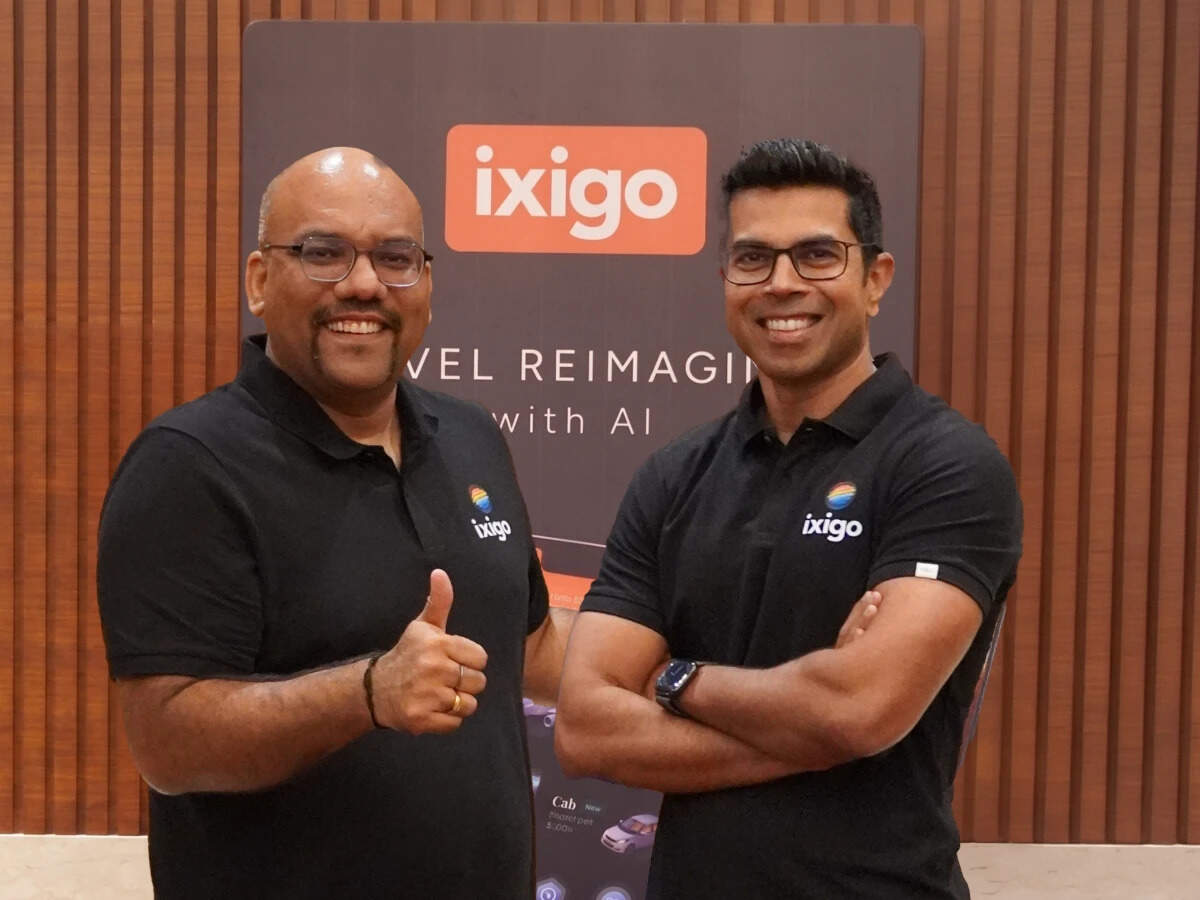 (L) Aloke Bajpai, Group CEO & (R) Rajnish Kumar Group Co-CEO, ixigo